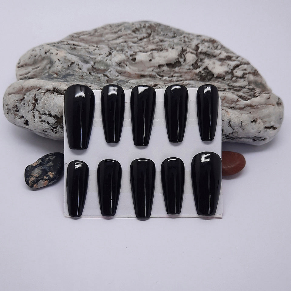 Black Press On Nails