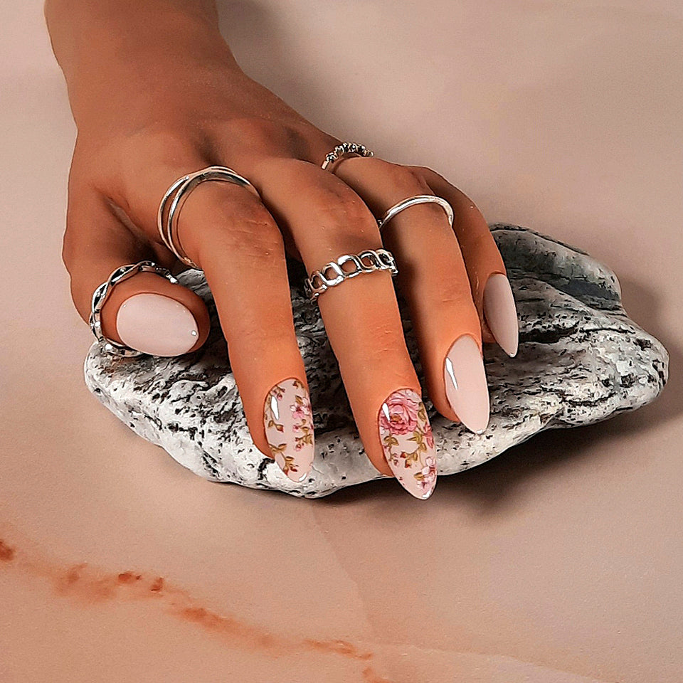 Pretty Floral Press On Nails