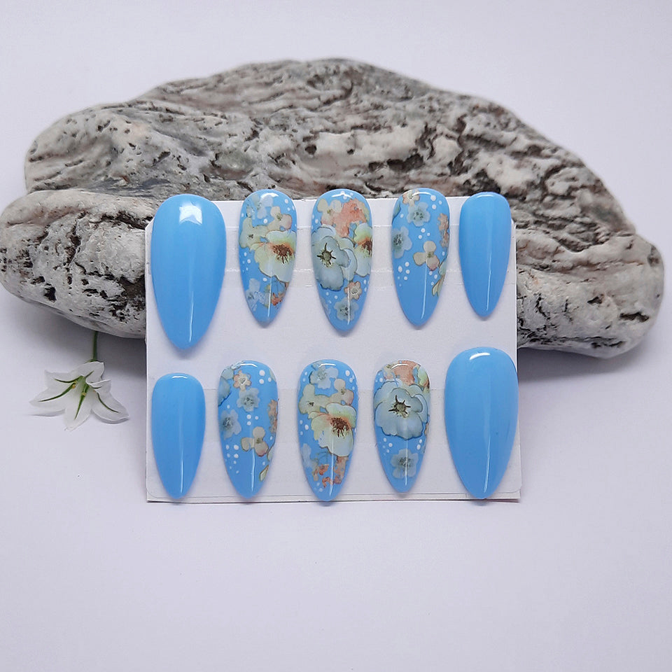 Blue Floral Press On Nails