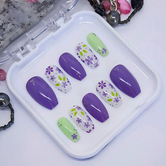 Lilac Flower Press On Nails