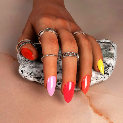 Press On Nails in Hot & Cold Colours