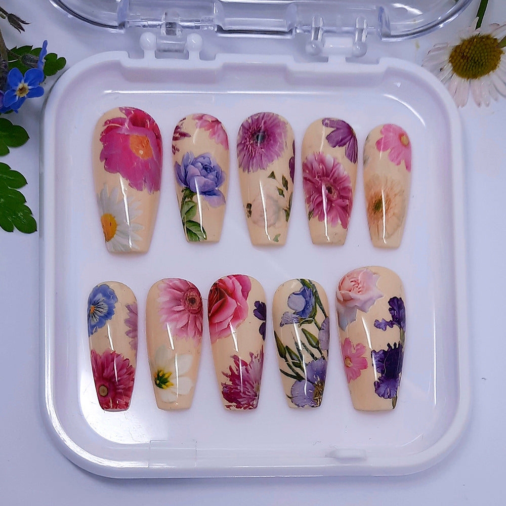 pretty pastel press on nails with large flowers