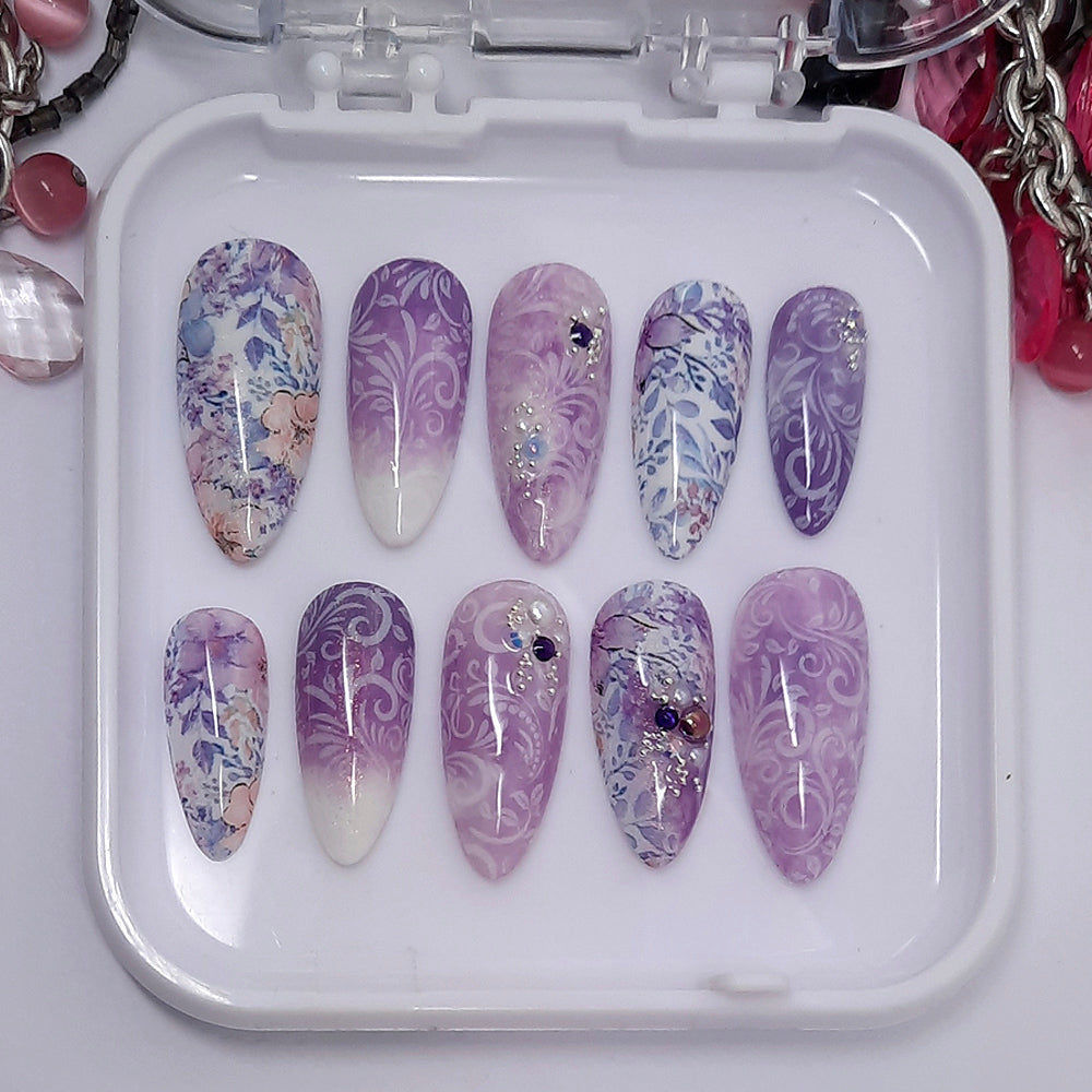 Lilac Swirly Press On Nails